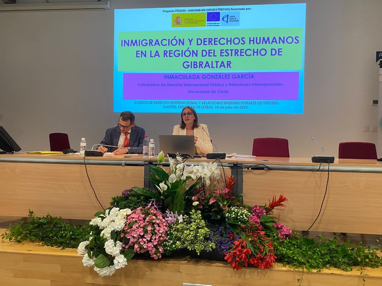 INTERVENCIÓN DE LA PROF. DRA. DÑA. INMACULADA GONZÁLEZ GARCÍA EN LOS CURSOS DE DERECHO INTERNACIO...